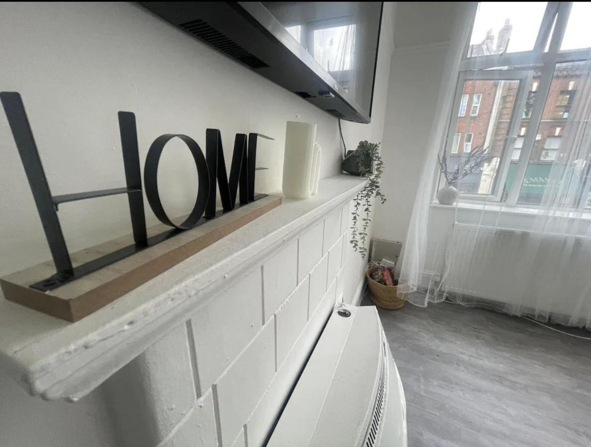 Charming 2 Bed Flat On Tower Bridge Apartment Лондон Екстериор снимка