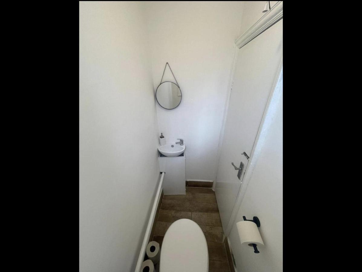 Charming 2 Bed Flat On Tower Bridge Apartment Лондон Екстериор снимка