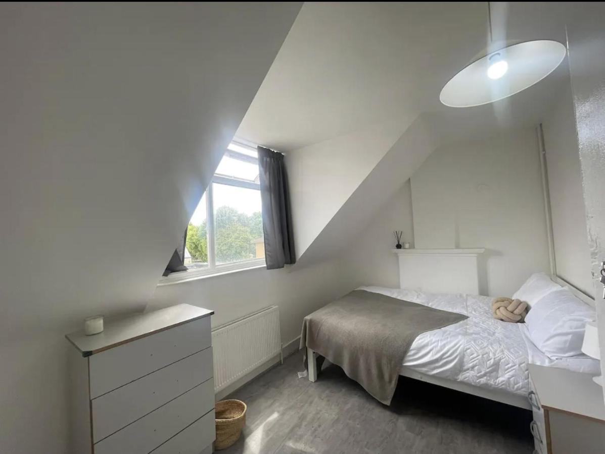 Charming 2 Bed Flat On Tower Bridge Apartment Лондон Екстериор снимка