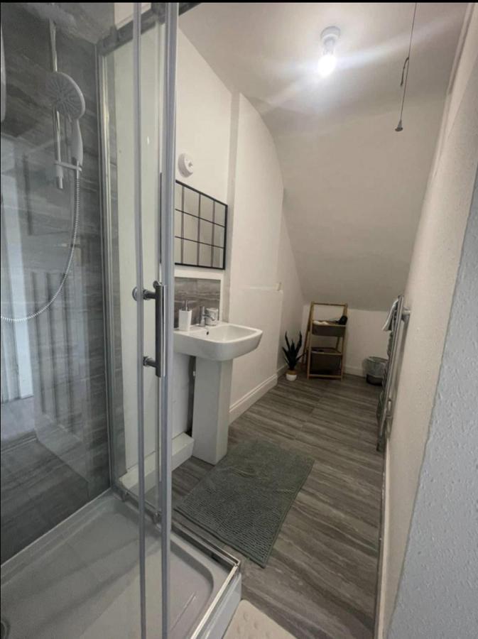 Charming 2 Bed Flat On Tower Bridge Apartment Лондон Екстериор снимка